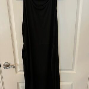 Elegant Black Sleeveless Dress